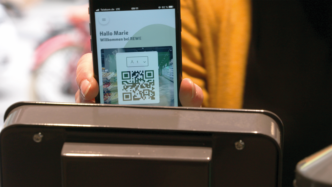 Coupons sollten nicht isoliert angeboten werden, um nicht nur Schnäppchenjäger anzulocken. Besser ist die Kombination mit einem mehrteiligen Loyalty-Programm. (Bild: Rewe)
