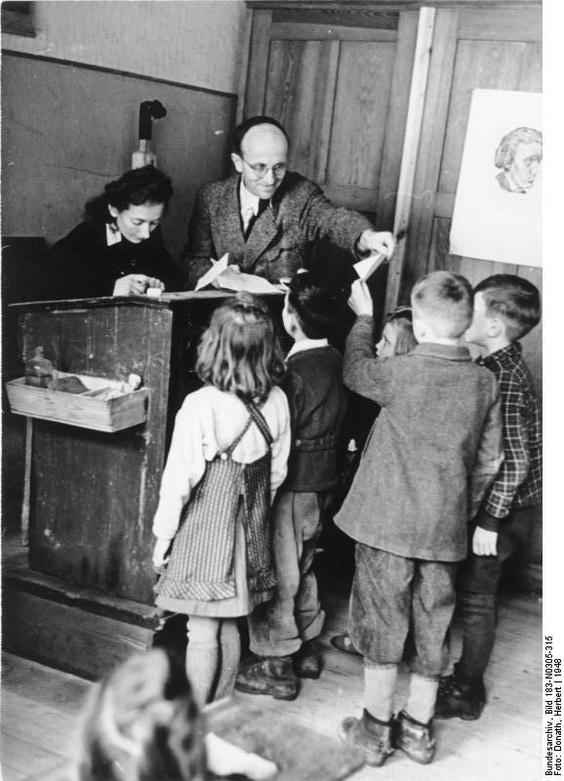  (Bild: Herbert Donath / Deutsches Bundesarchiv)