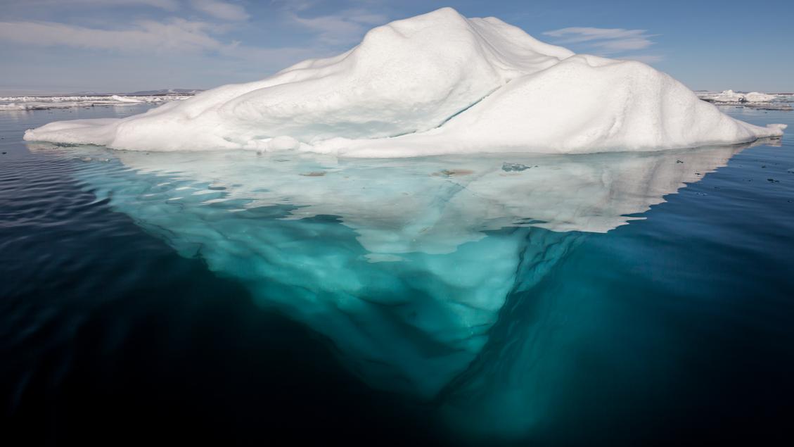 Die Spitze des Eisbergs wchst vor allem unter Wasser (Bild: AWeith)