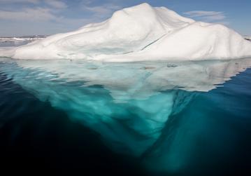 Die Spitze des Eisbergs wächst vor allem unter Wasser